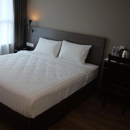 Kl Hotel Лабуан Екстер'єр фото
