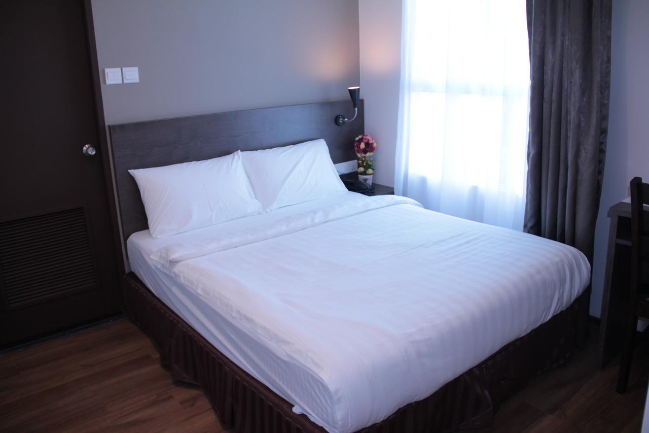 Kl Hotel Лабуан Екстер'єр фото